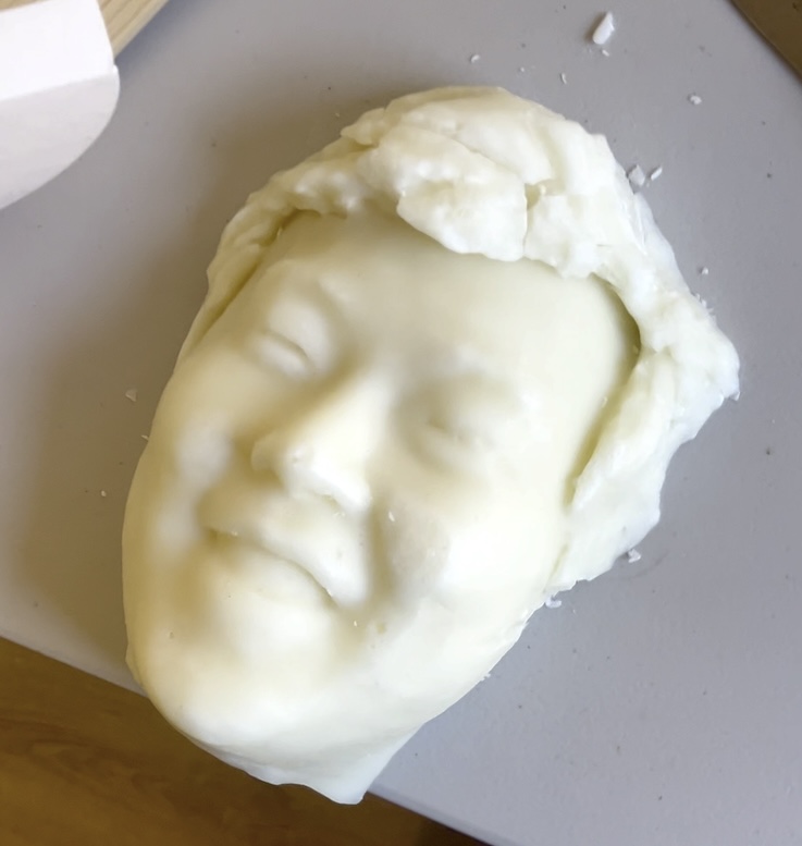 Face candle